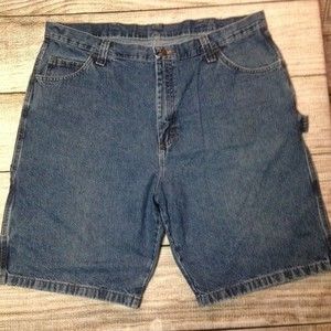 Men's denim carpenter style shorts by Wrangler size 40